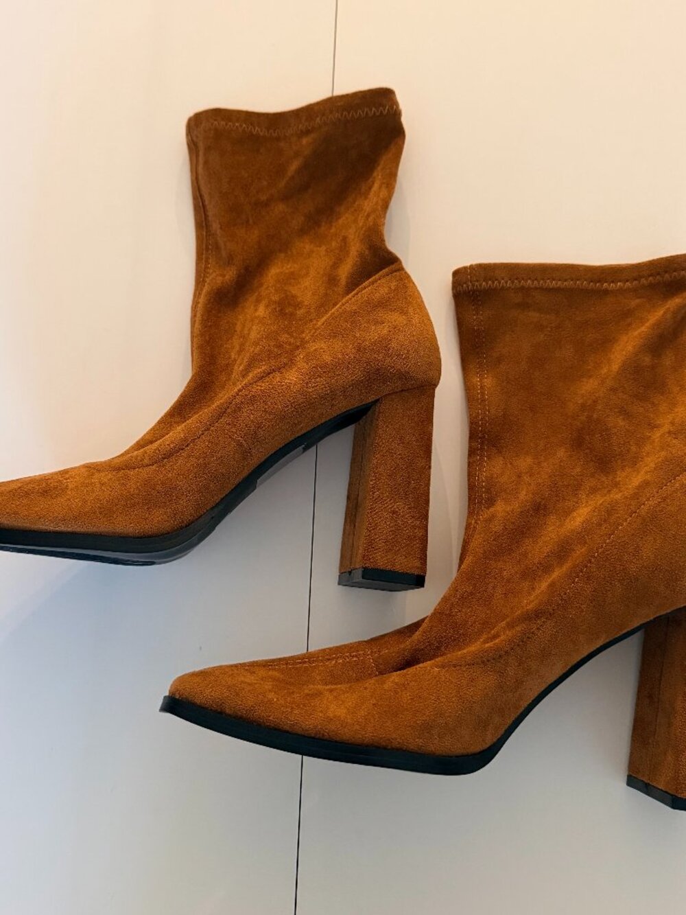 Miss Lola Cognac Faux Suede Block Heel Ankle Boots Womens Sz 8 Bohemian Peasant